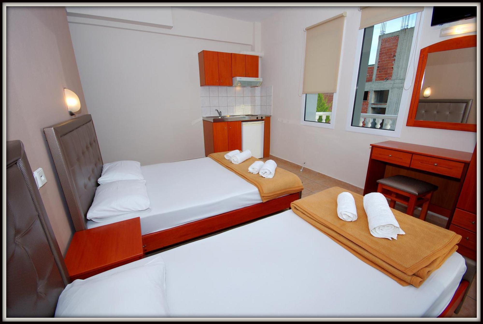 John & Eve Hotel ปาราเลียกาเตอรีนิส ภายนอก รูปภาพ