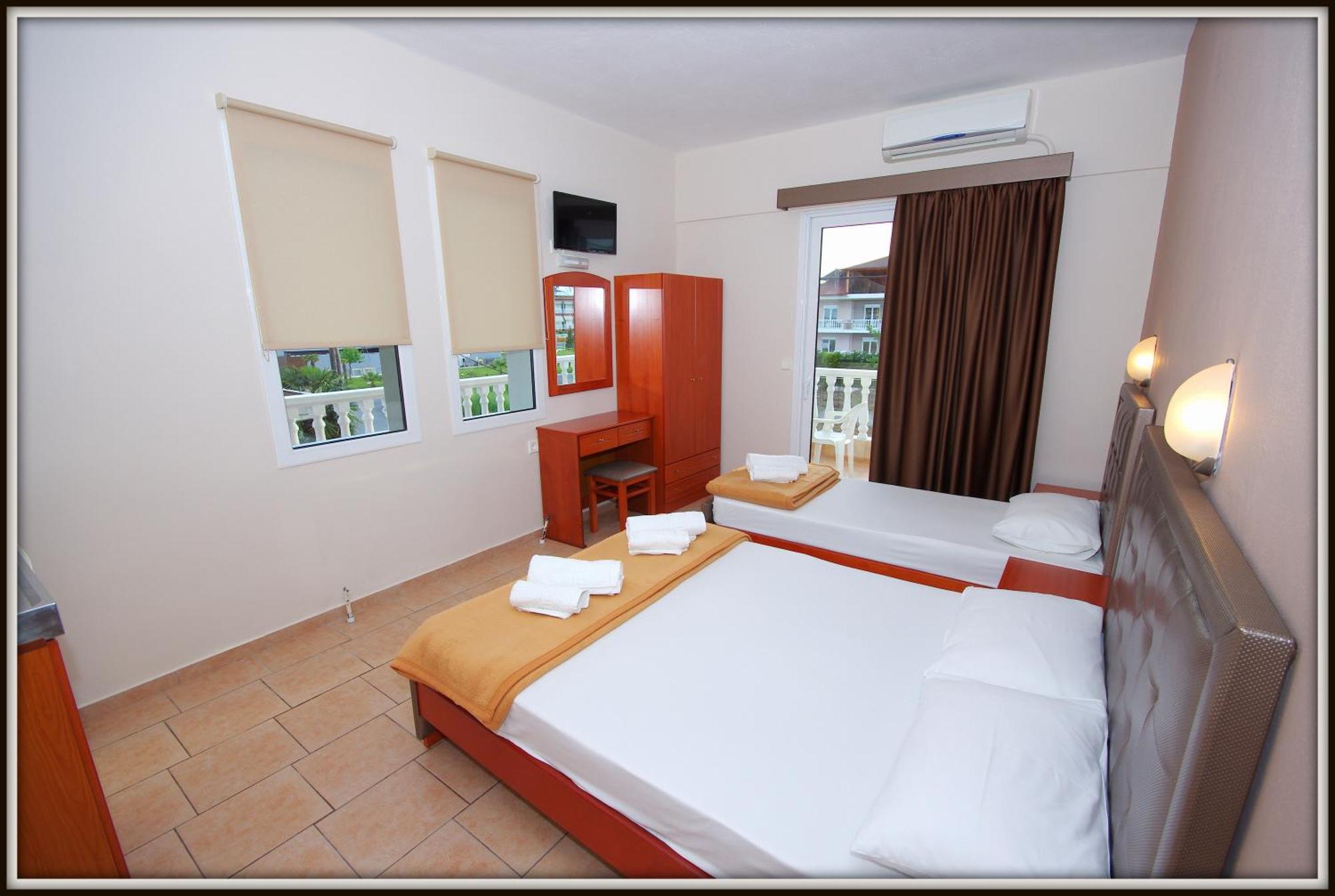 John & Eve Hotel ปาราเลียกาเตอรีนิส ภายนอก รูปภาพ