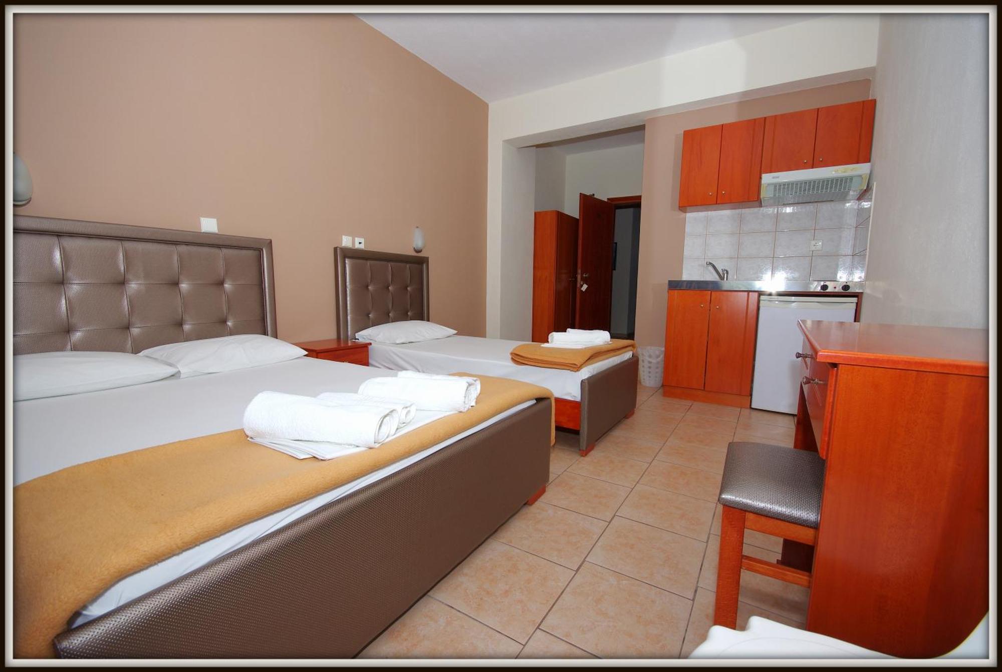 John & Eve Hotel ปาราเลียกาเตอรีนิส ภายนอก รูปภาพ