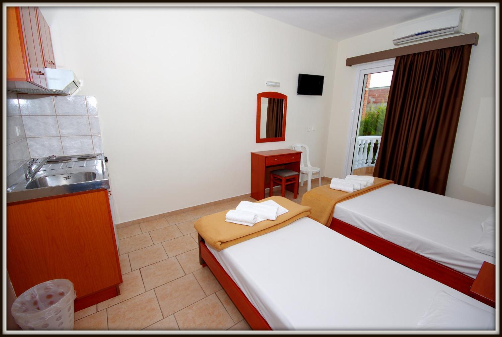 John & Eve Hotel ปาราเลียกาเตอรีนิส ภายนอก รูปภาพ