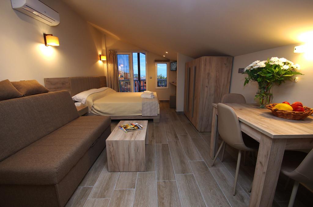John & Eve Hotel ปาราเลียกาเตอรีนิส ภายนอก รูปภาพ
