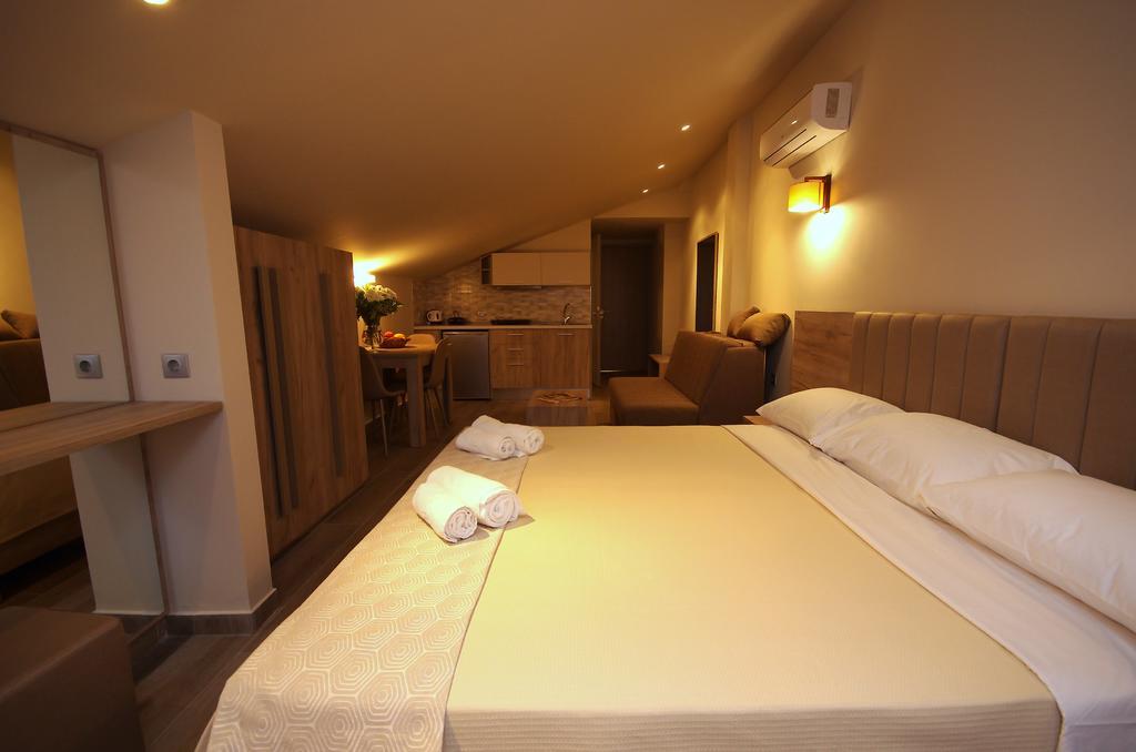 John & Eve Hotel ปาราเลียกาเตอรีนิส ภายนอก รูปภาพ