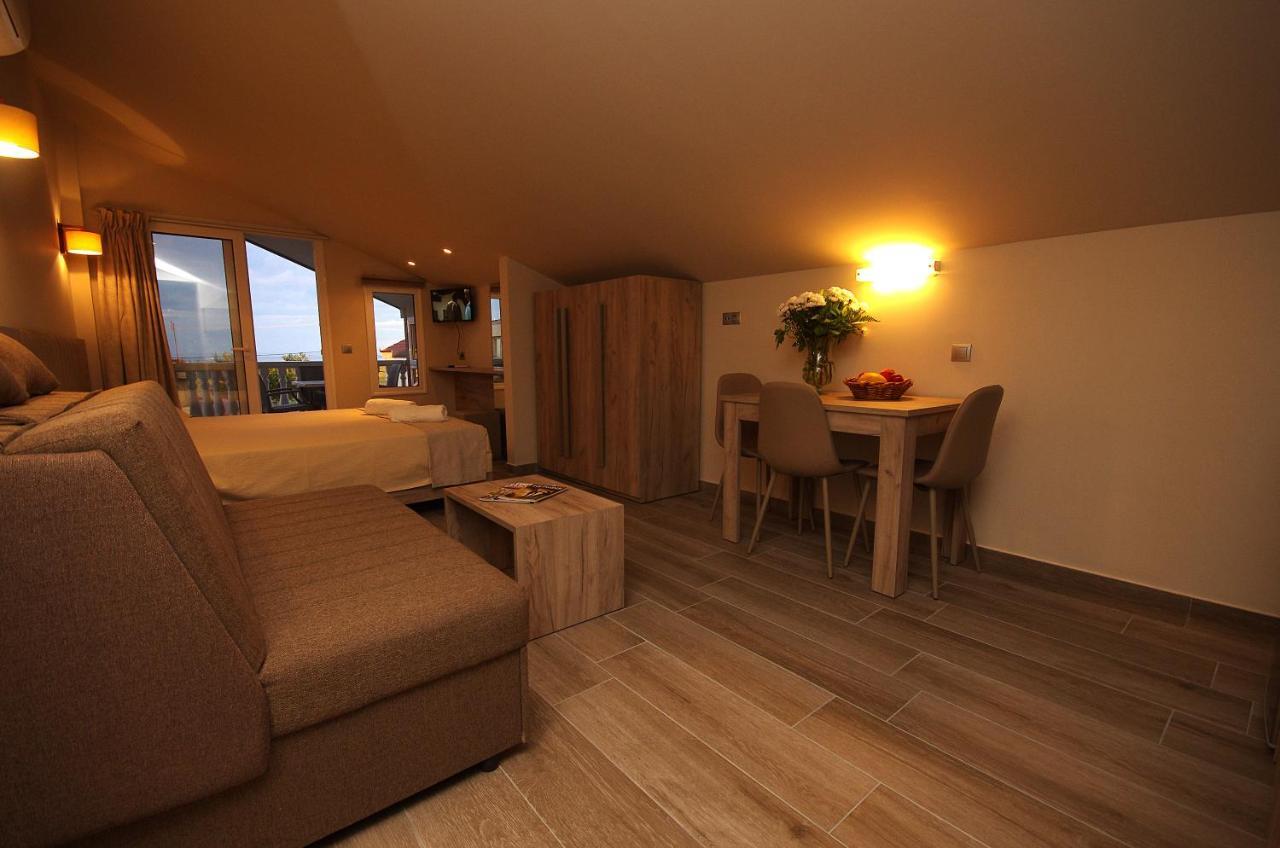 John & Eve Hotel ปาราเลียกาเตอรีนิส ภายนอก รูปภาพ