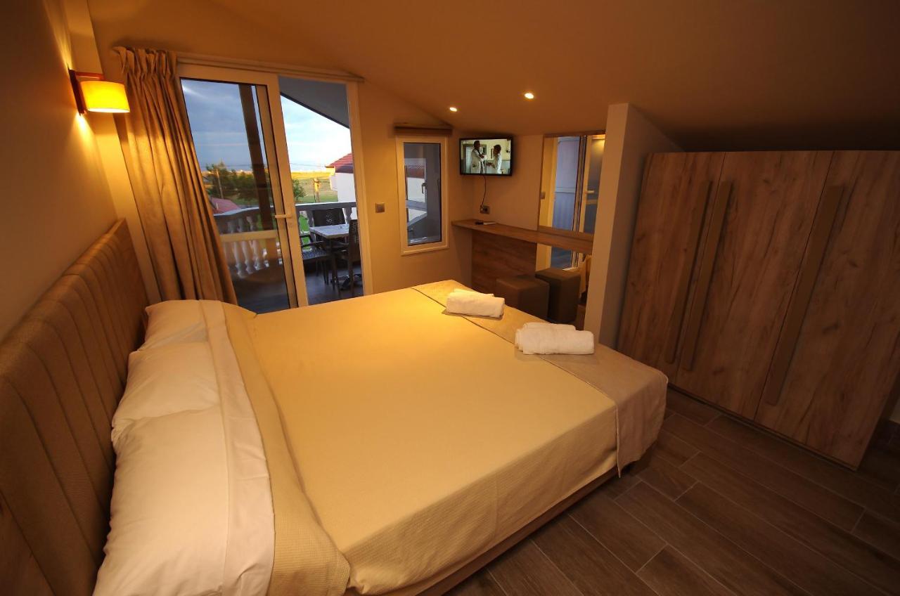 John & Eve Hotel ปาราเลียกาเตอรีนิส ภายนอก รูปภาพ